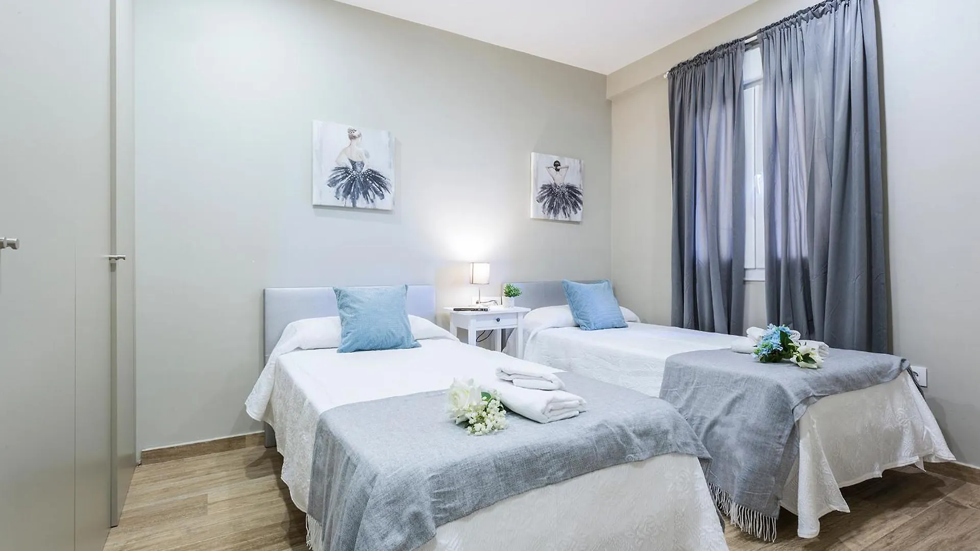 Jardines Valle 3 Rooms 2 Banos Seville Apartment